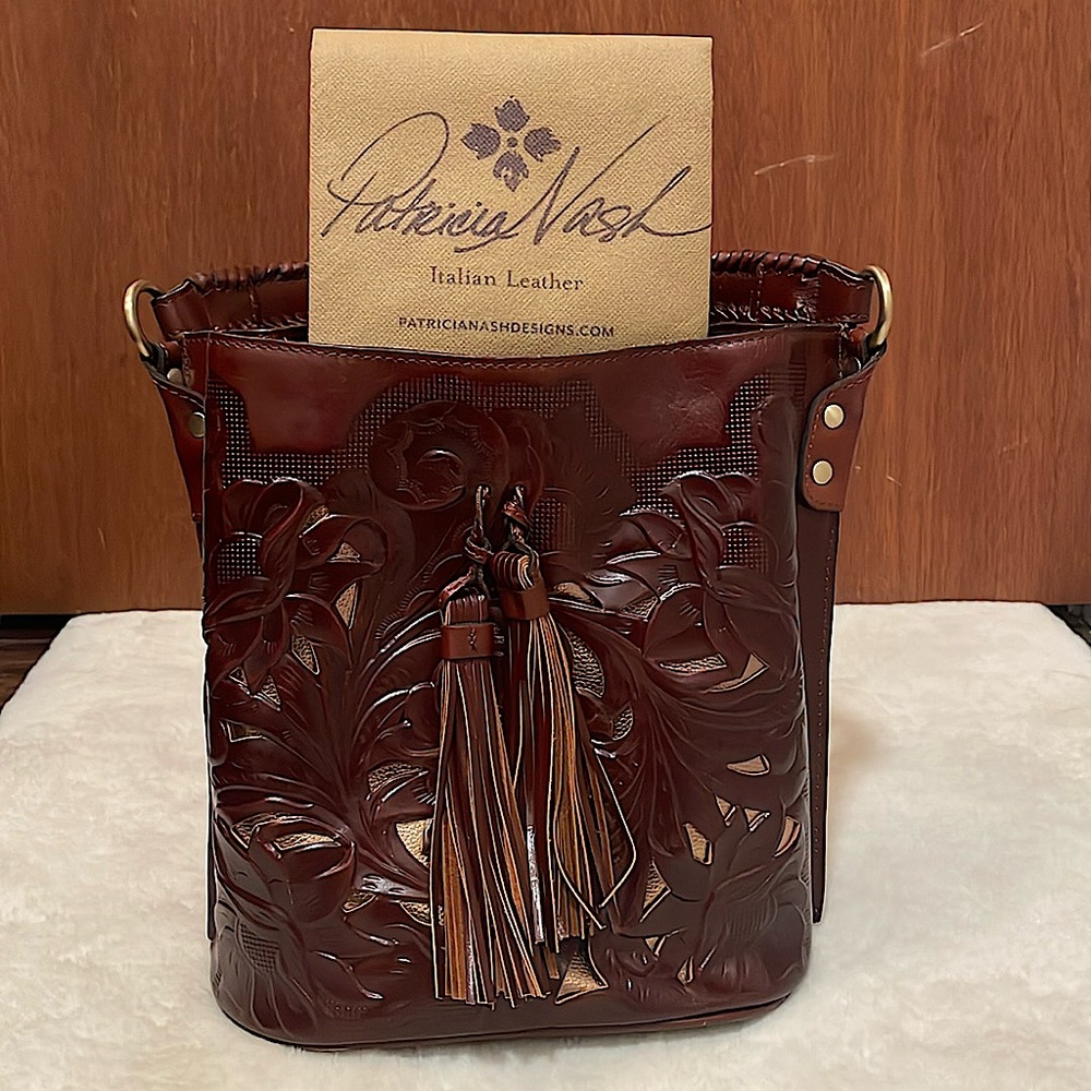 Patricia Nash Otavia Bucket Burnished Tooled
